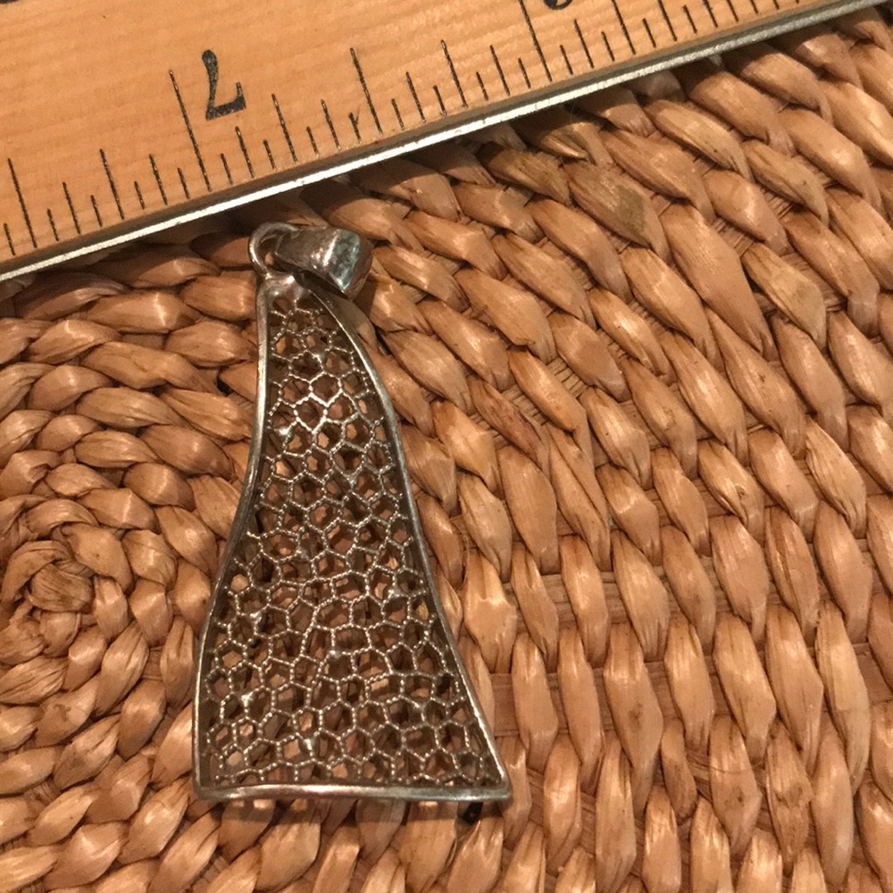 Silver mesh charm